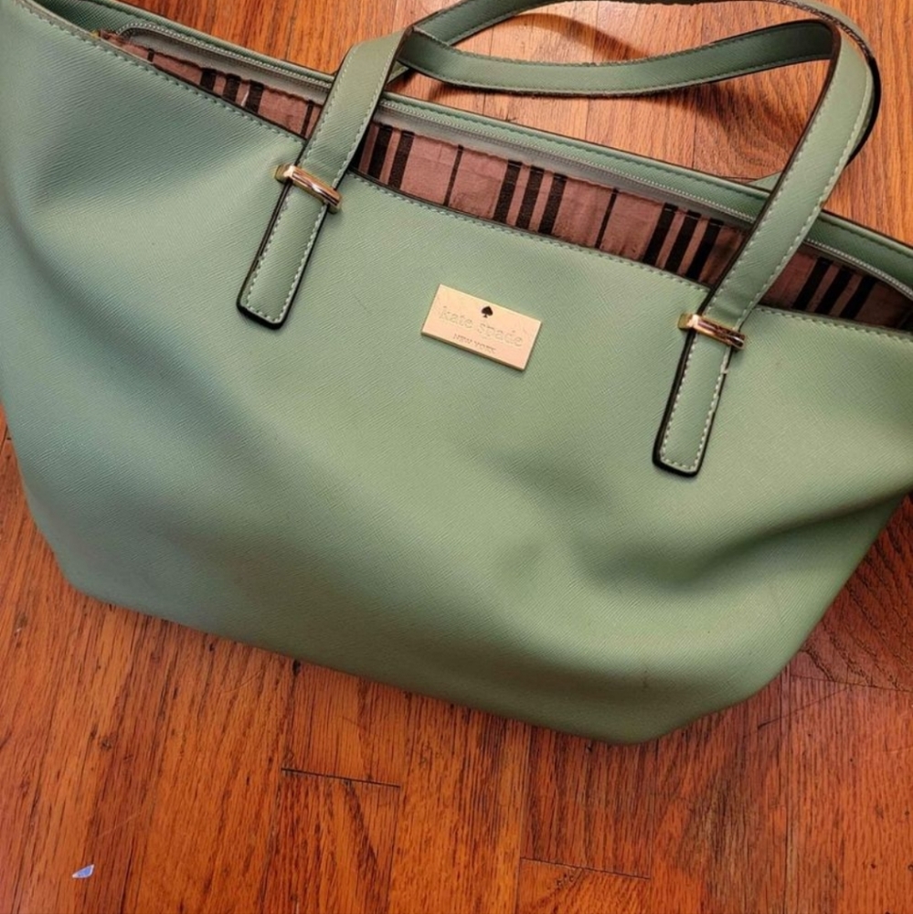 Kate spade purse